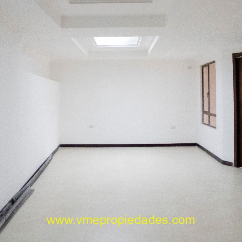 casa en venta en cuenca VIP Sector Oro Verde