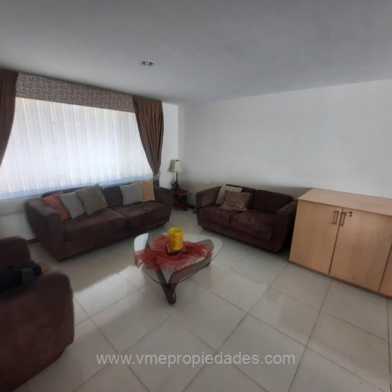 CASA EN VENTA EN CUENCA SECTOR CALLE ROMA PLUSVALIA