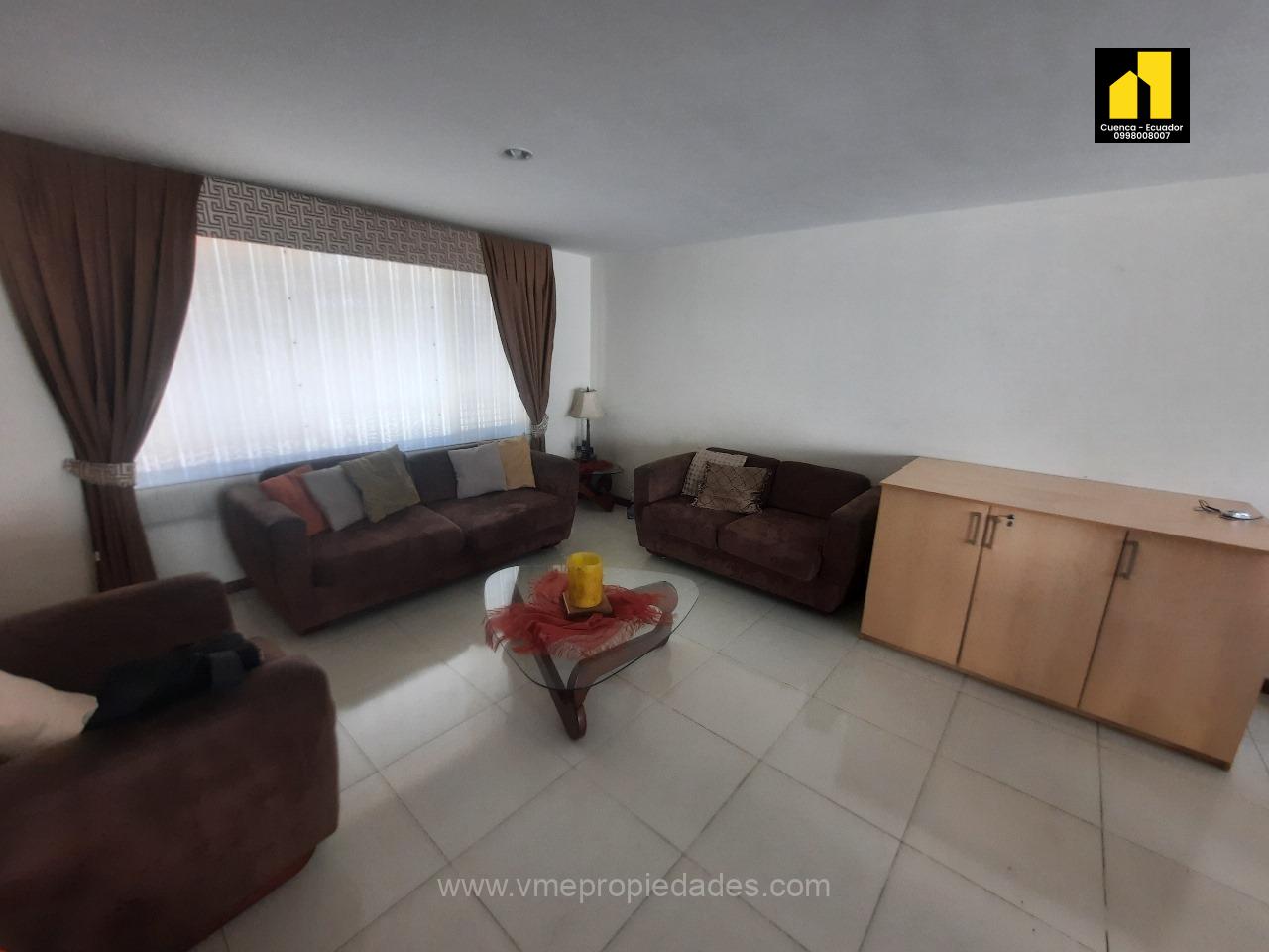 CASA EN VENTA EN CUENCA SECTOR CALLE ROMA PLUSVALIA