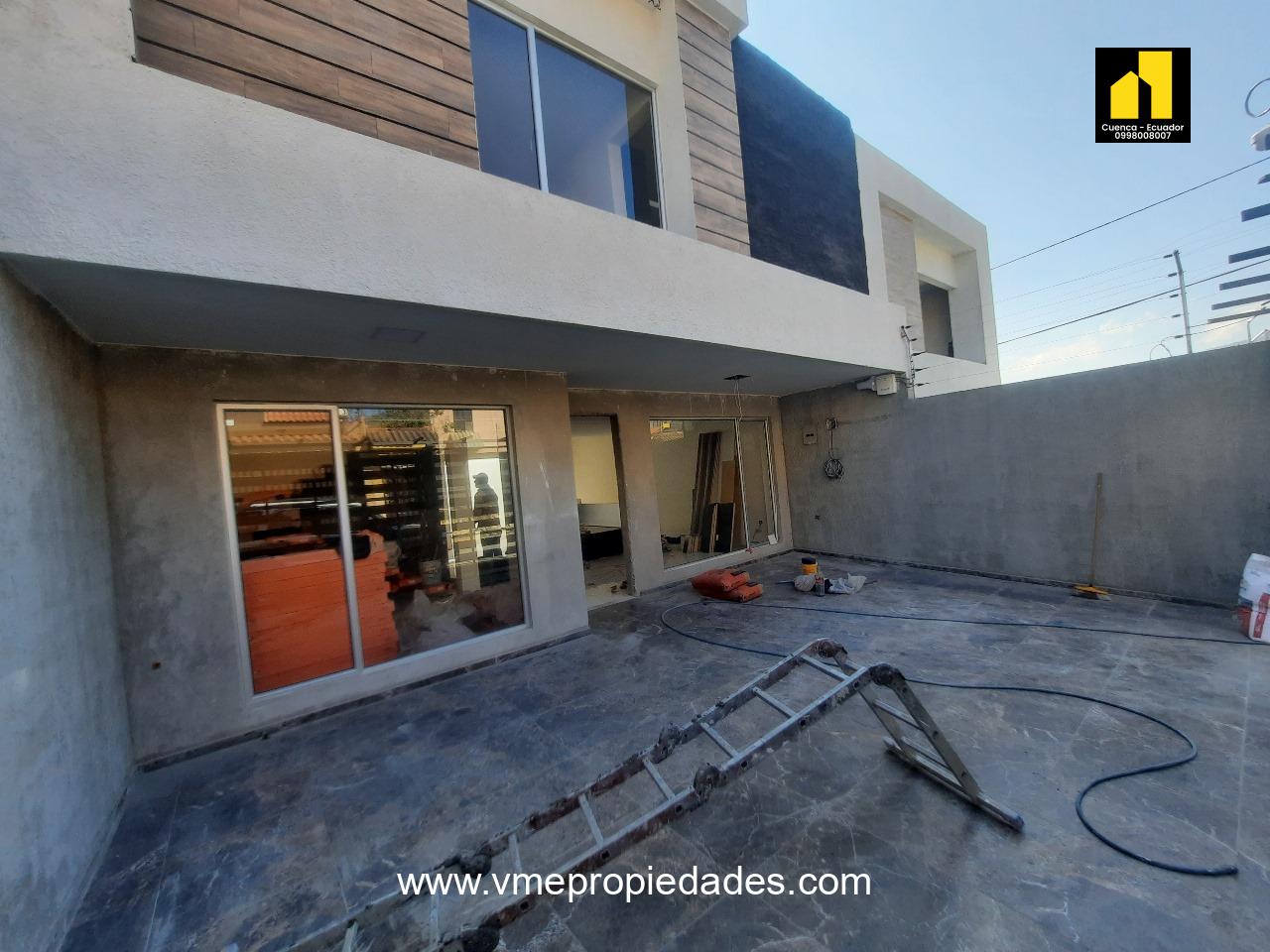 CASA EN VENTA DON BOSCO CUENCA ECUADOR