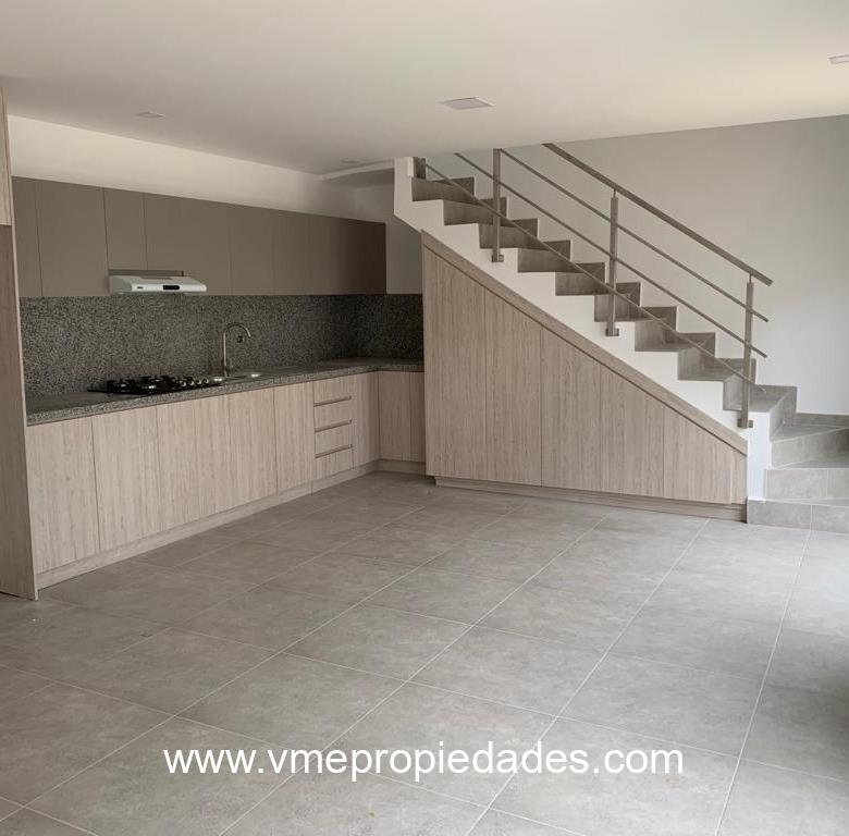 Casa en venta Cuenca credito vip plusvalía