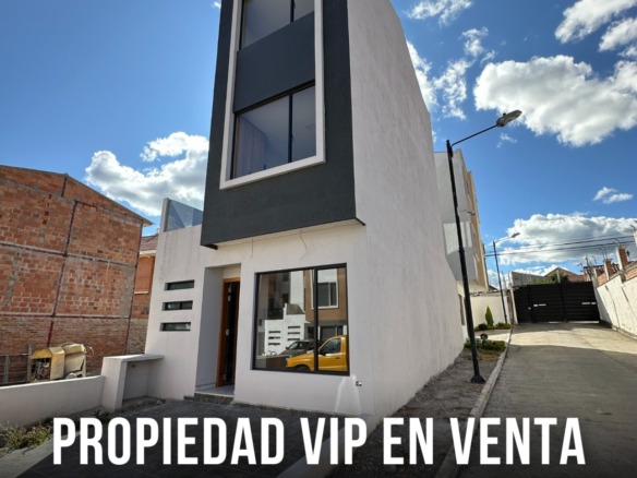 HERMOSA CASA VIP RICAURTE