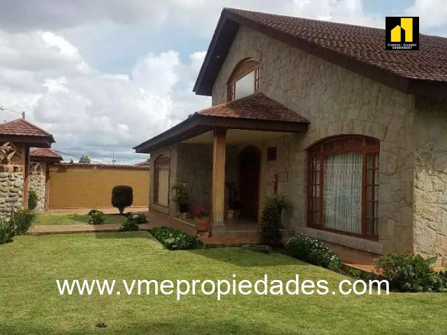 CASA EN VENTA RIO AMARILLO CUENCA