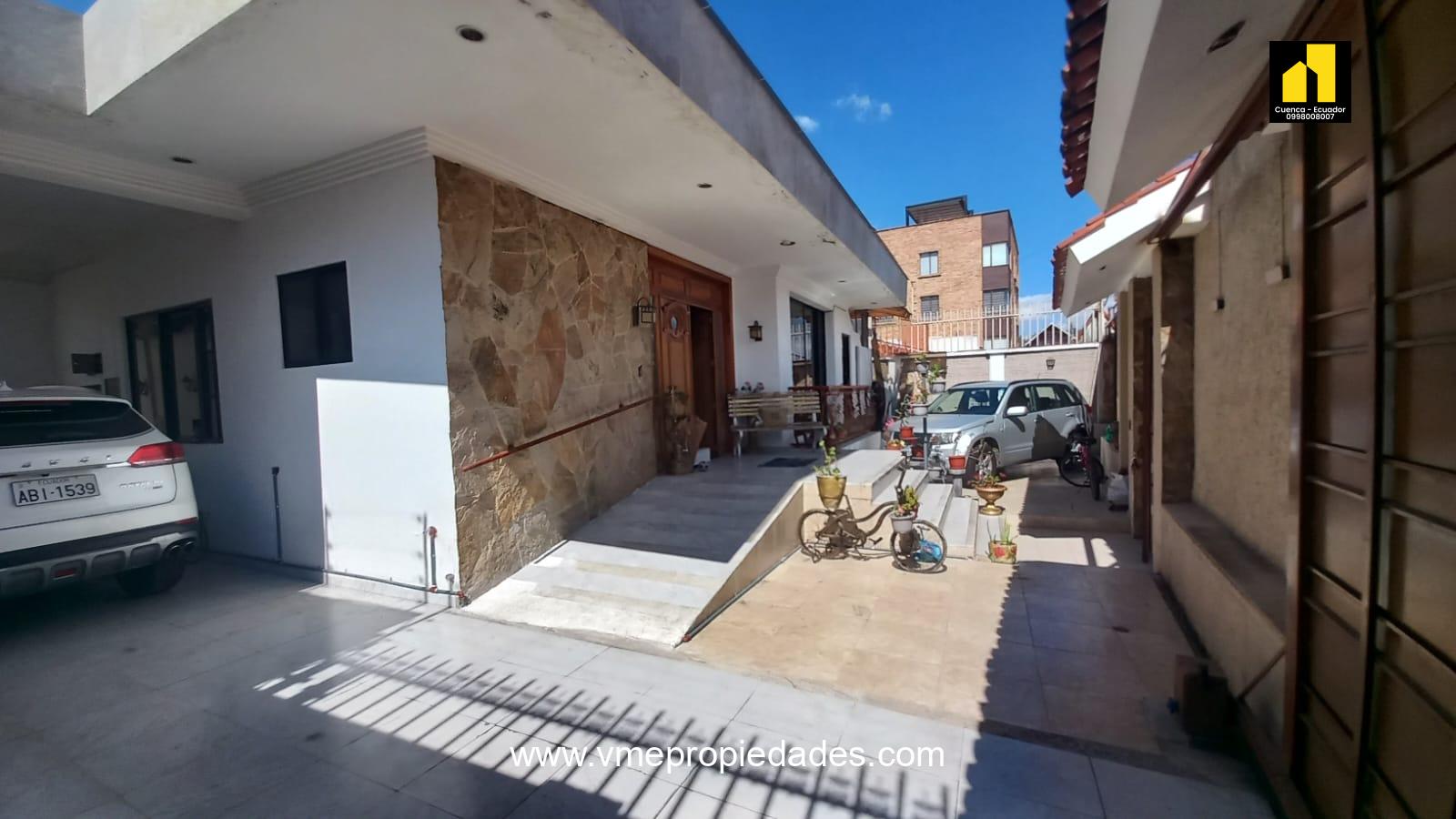 CASA CON TERRENO GRANDE OPORTUNIDAD PLUSVALÍA OLX