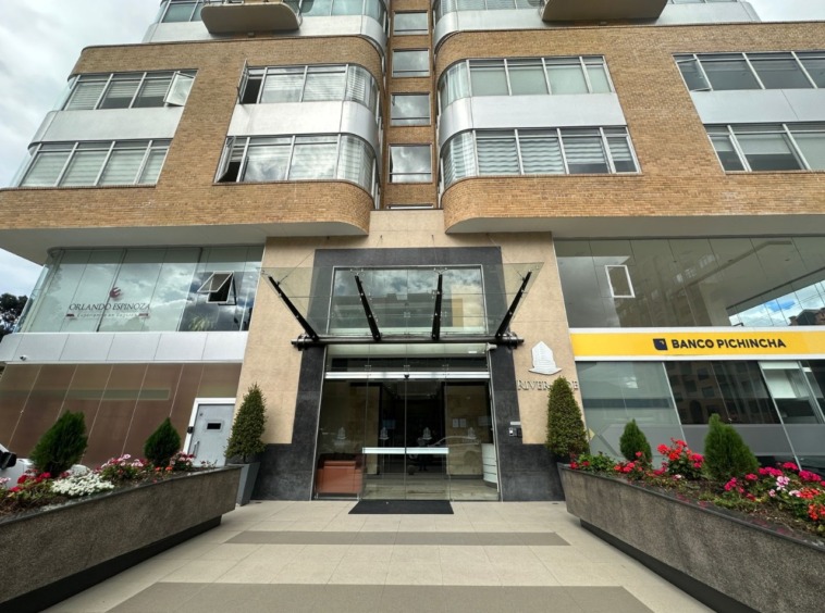 DEPARTAMENTO DE LUJO ORDOÑEZ LASSO