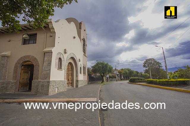 CASAS EN VENTA VERGEL CUENCA