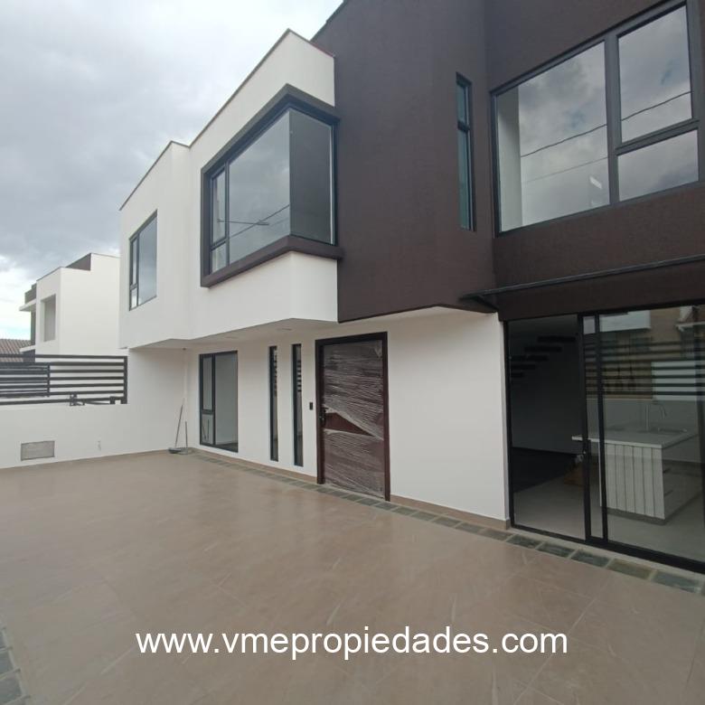 CASA EN VENTA EL TEJAR CUENCA GRANDE