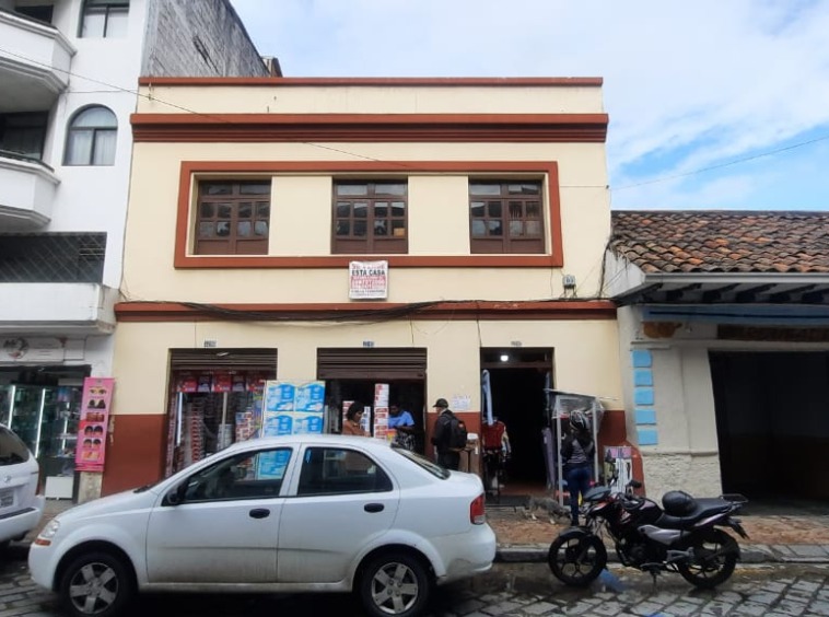 CASA RENTERA EN EL CENTRO DE CUENCA
