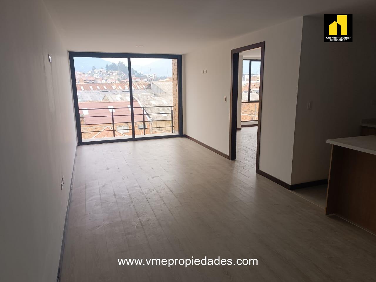 SUITE EN VENTA DON BOSCO CUENCA