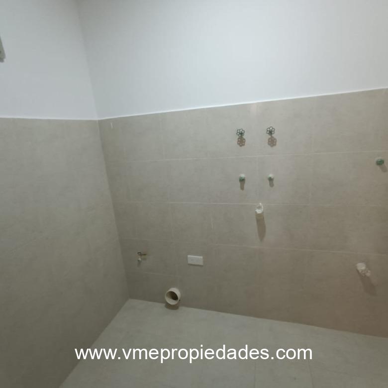 SUITE EN VENTA DON BOSCO CUENCA